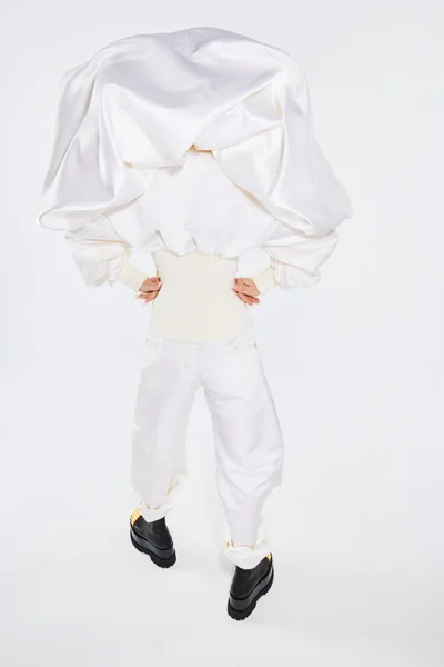 Look 5